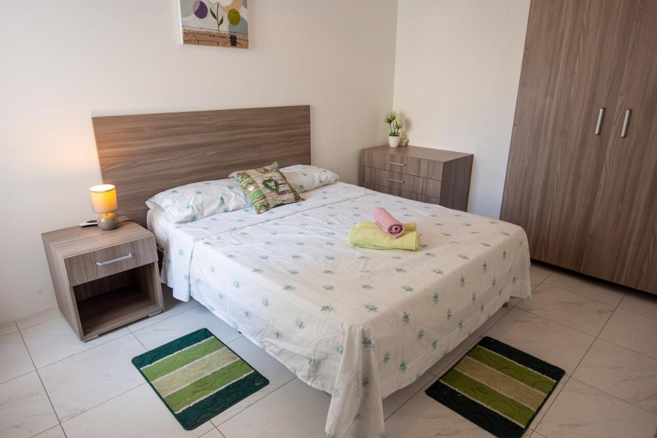 Seafront Apartment Between Valletta And Sliema ムサイダ エクステリア 写真